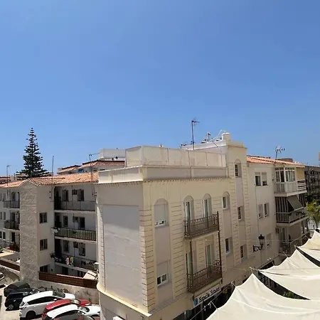 Apartamento Centro Con Parking Comunitario شقة *