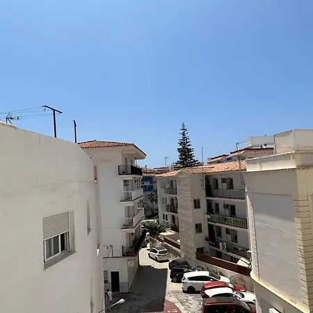 Apartamento Centro Con Parking Comunitario شقة *