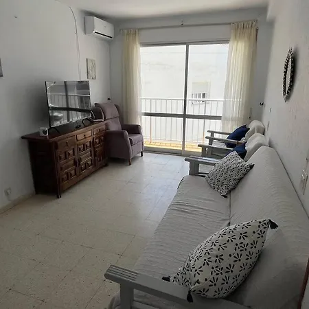 דירה Apartamento Centro Con Parking Comunitario נרחה